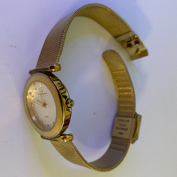 Skagen Denmark All Stainless Steel Quartz Ladies Watch - Picture 3 of 4